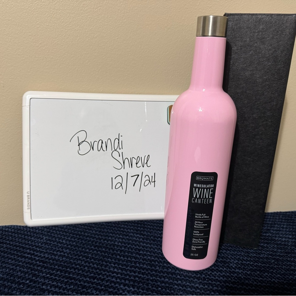 Brümate Blush Winesulator 25oz